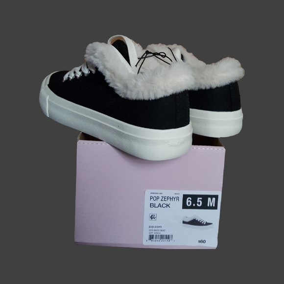 Zephyr Sneakers Black with Faux Fur Trim Lining Size 6.5 - Picture 3 of 10